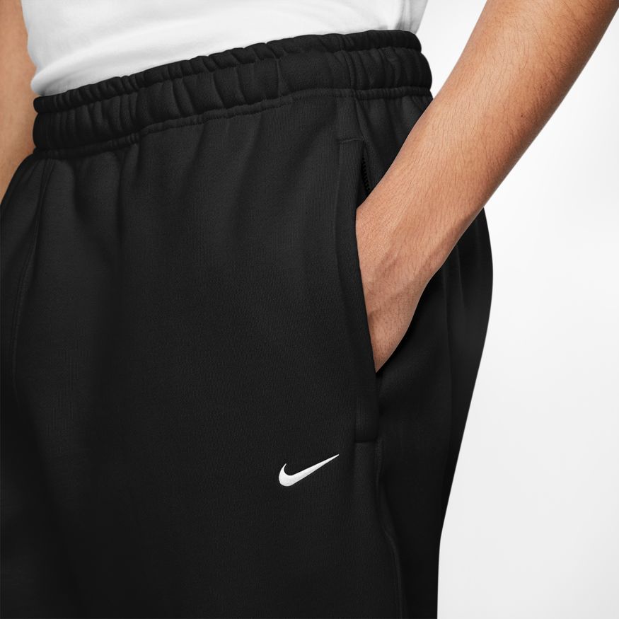 Nike SB Solo Swoosh Fleece Pants Black/White – Legacy Skate Store