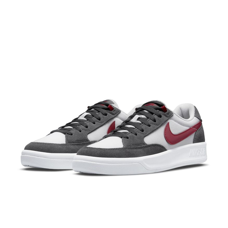 nike sb adversary womens